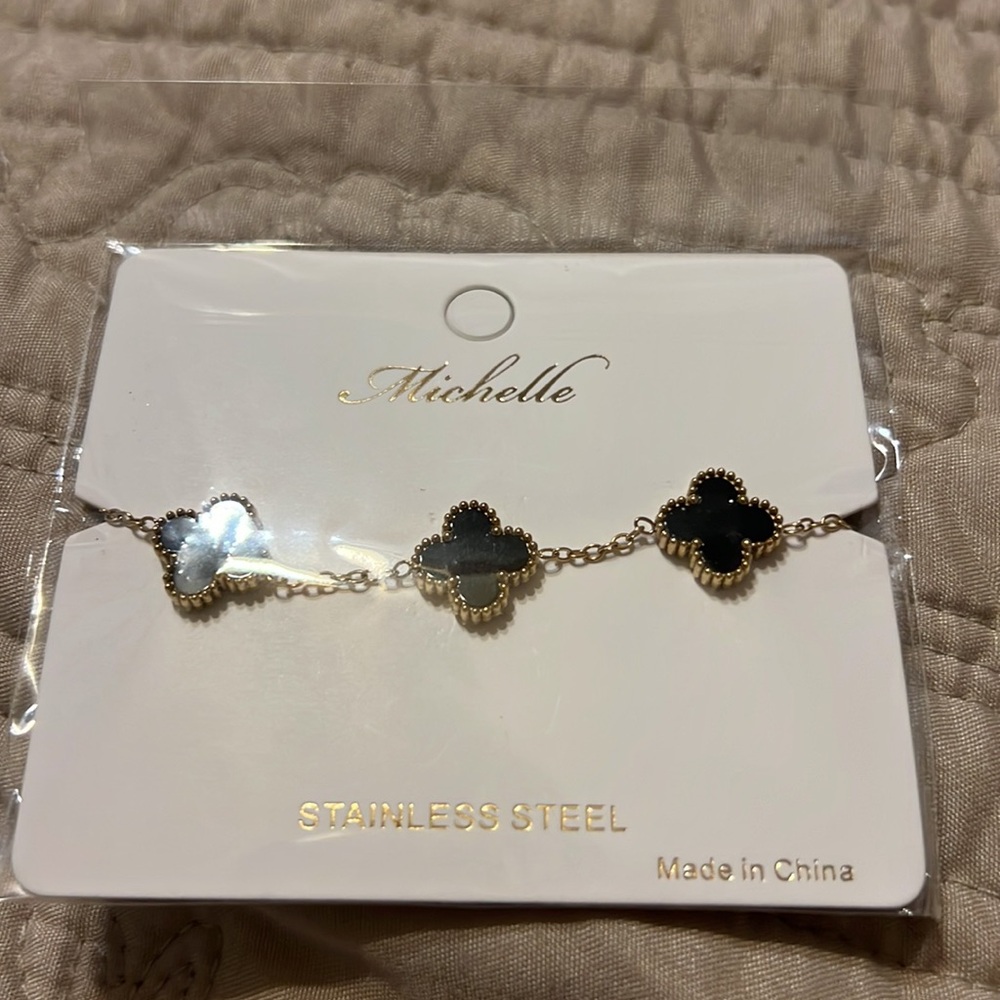 Michele Gold and Black Clover Bracelet - Picture 4 of 4